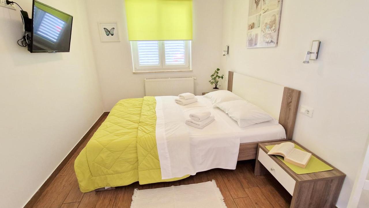 Apartment Pipo Krk Town Exterior photo